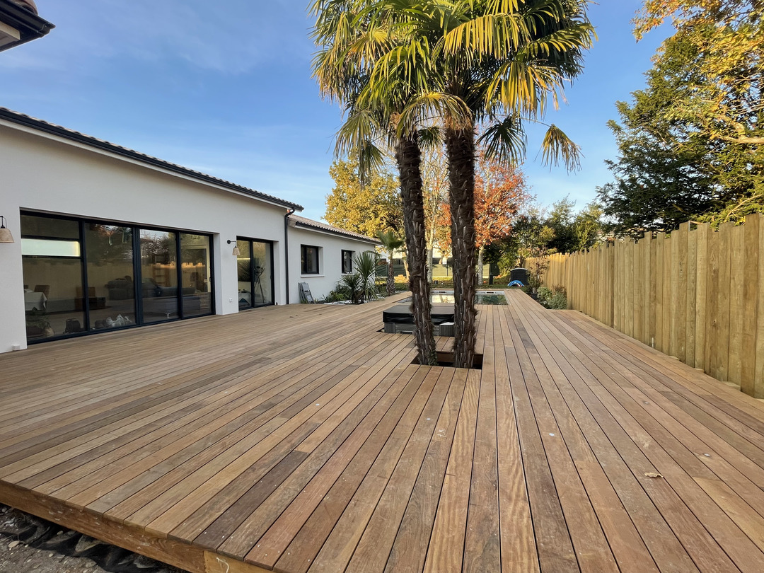 Terrasse bois moderne et finitions